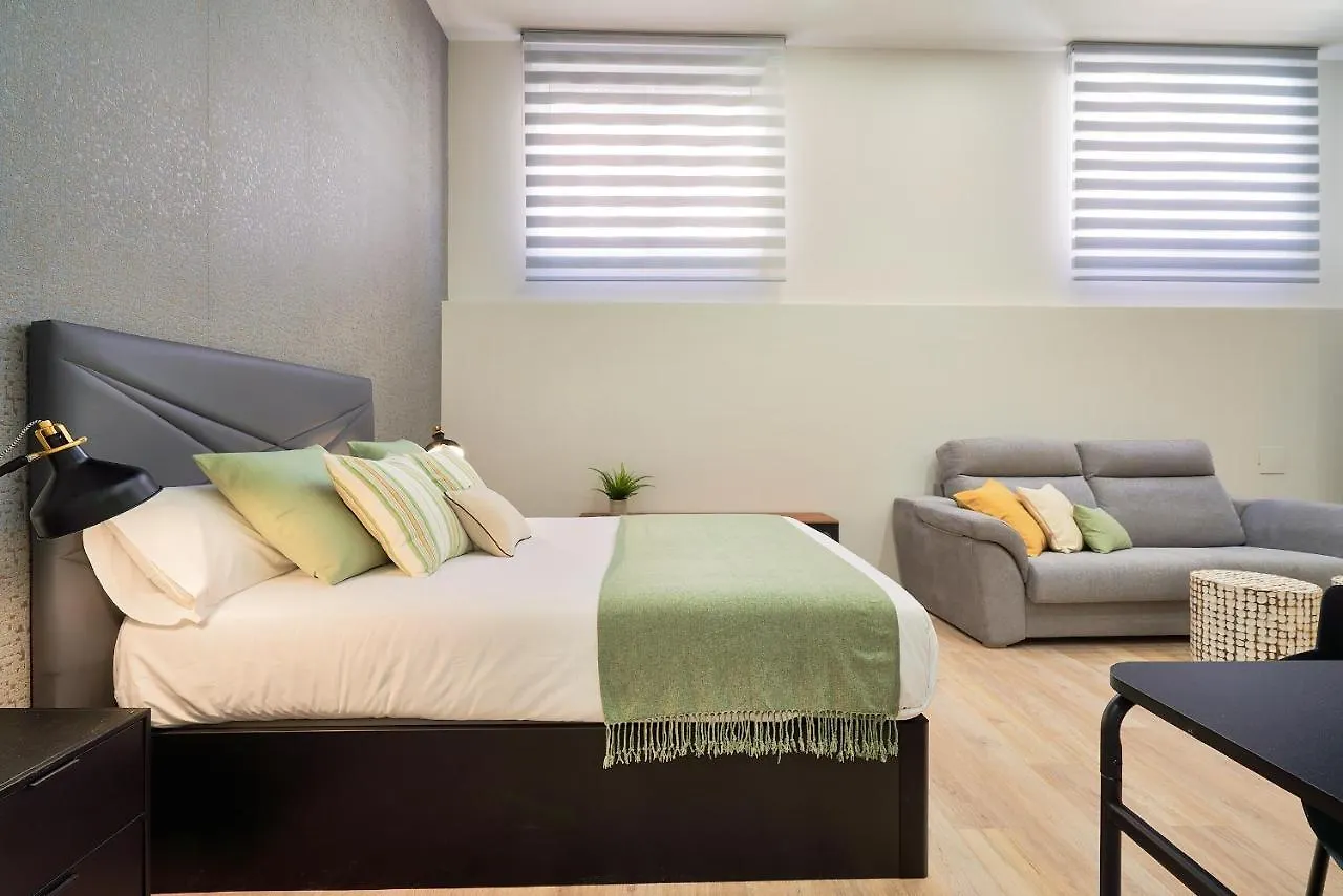 Del Parque Flats Estudio Capuchinos Malaga Apartment